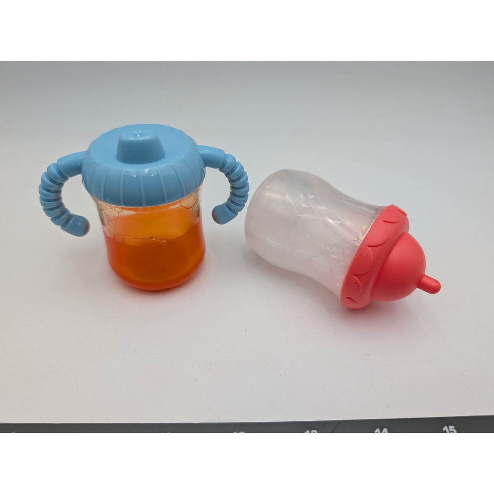 Jakks Pacific Doll Bottles Blue Pink Magic Disappearing Milk Juice Cup Lot of 2